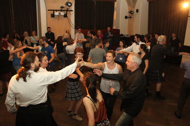 FRINGE CLUB: Ceilidh (Scottish Folk Dance Party)